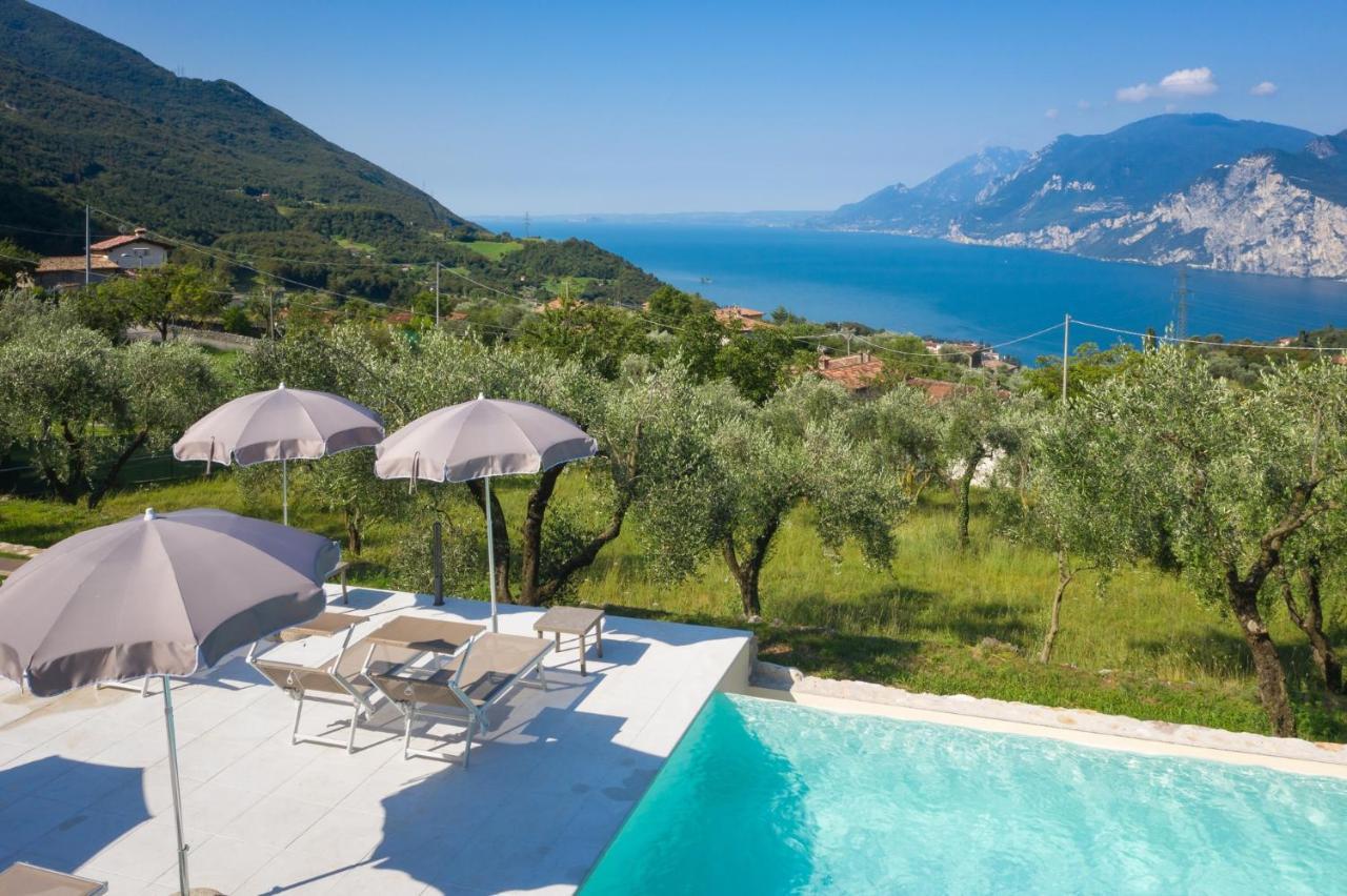 Pinini Country Apartments Malcesine Exterior photo
