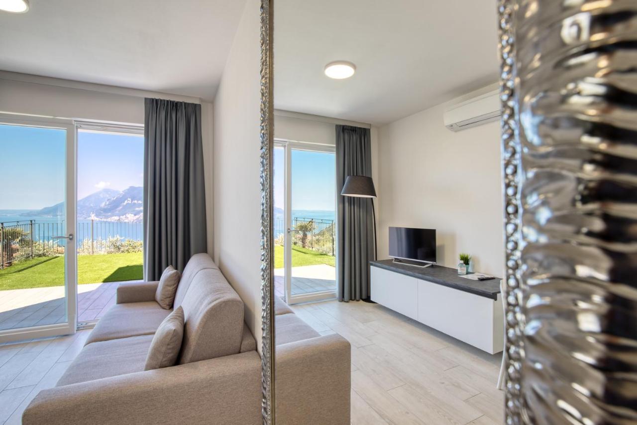 Pinini Country Apartments Malcesine Exterior photo