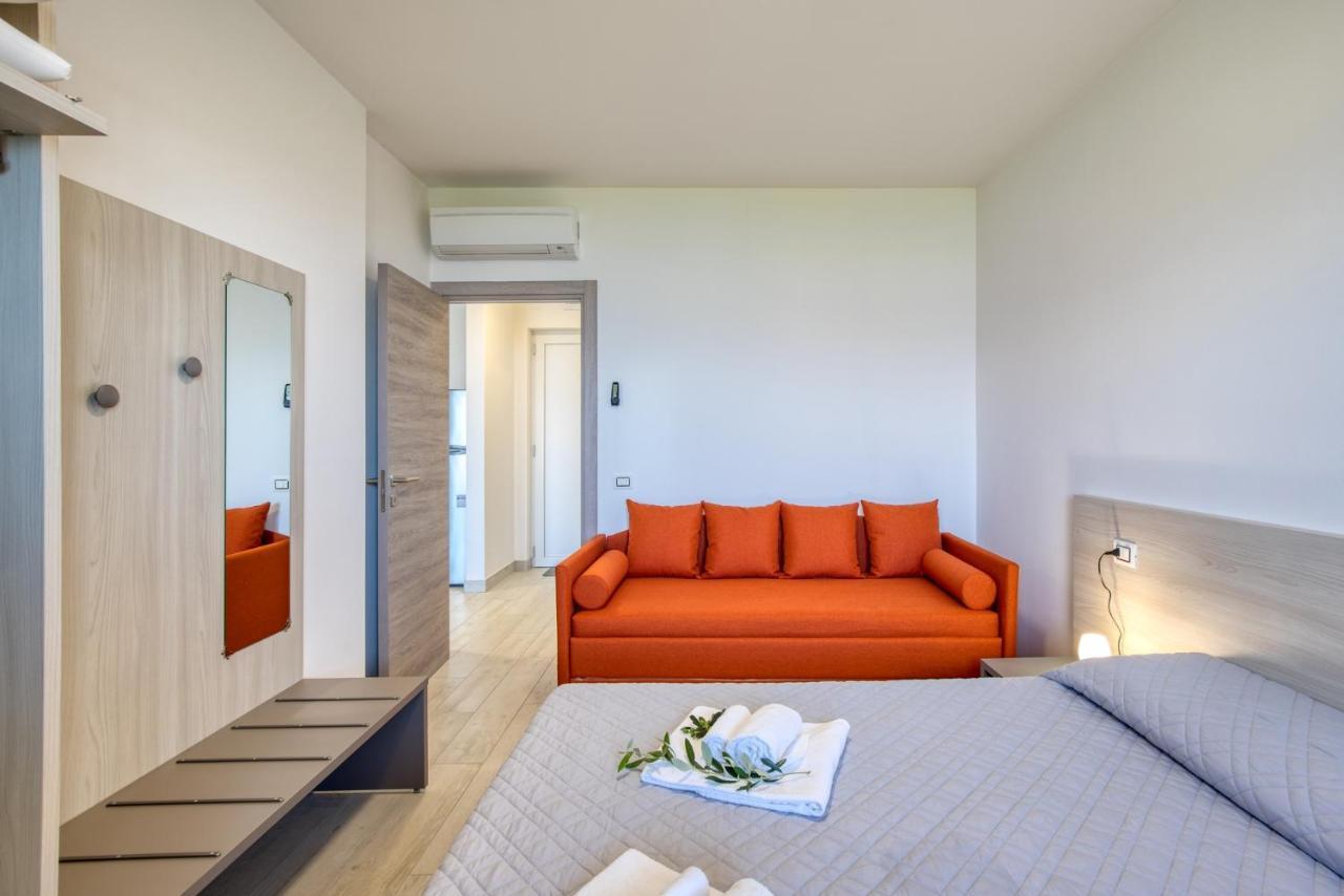 Pinini Country Apartments Malcesine Exterior photo