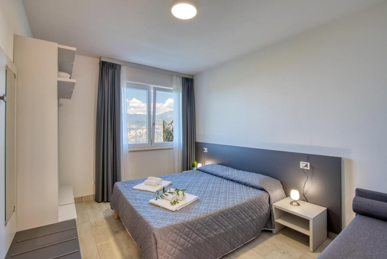 Pinini Country Apartments Malcesine Exterior photo
