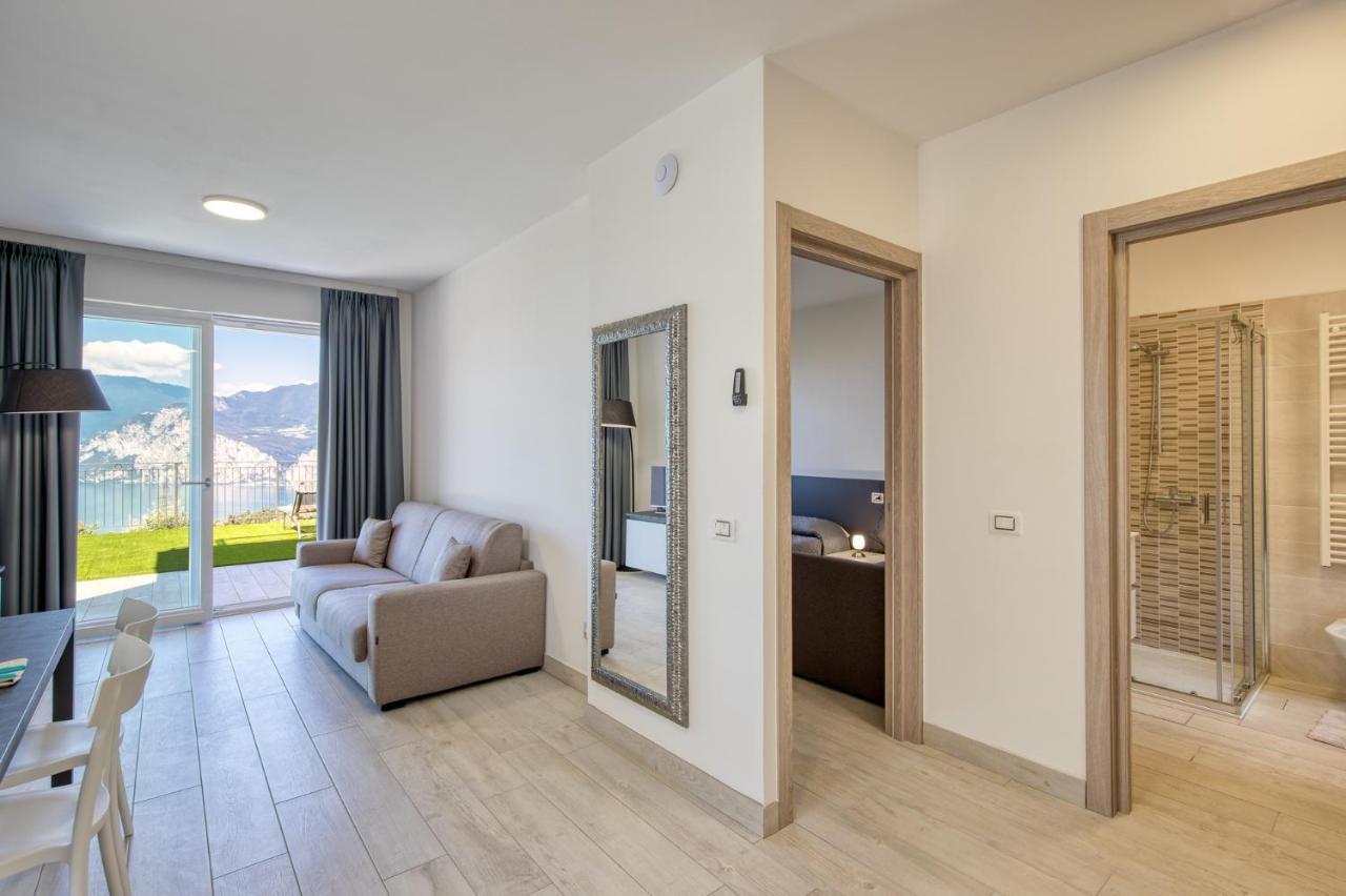 Pinini Country Apartments Malcesine Exterior photo
